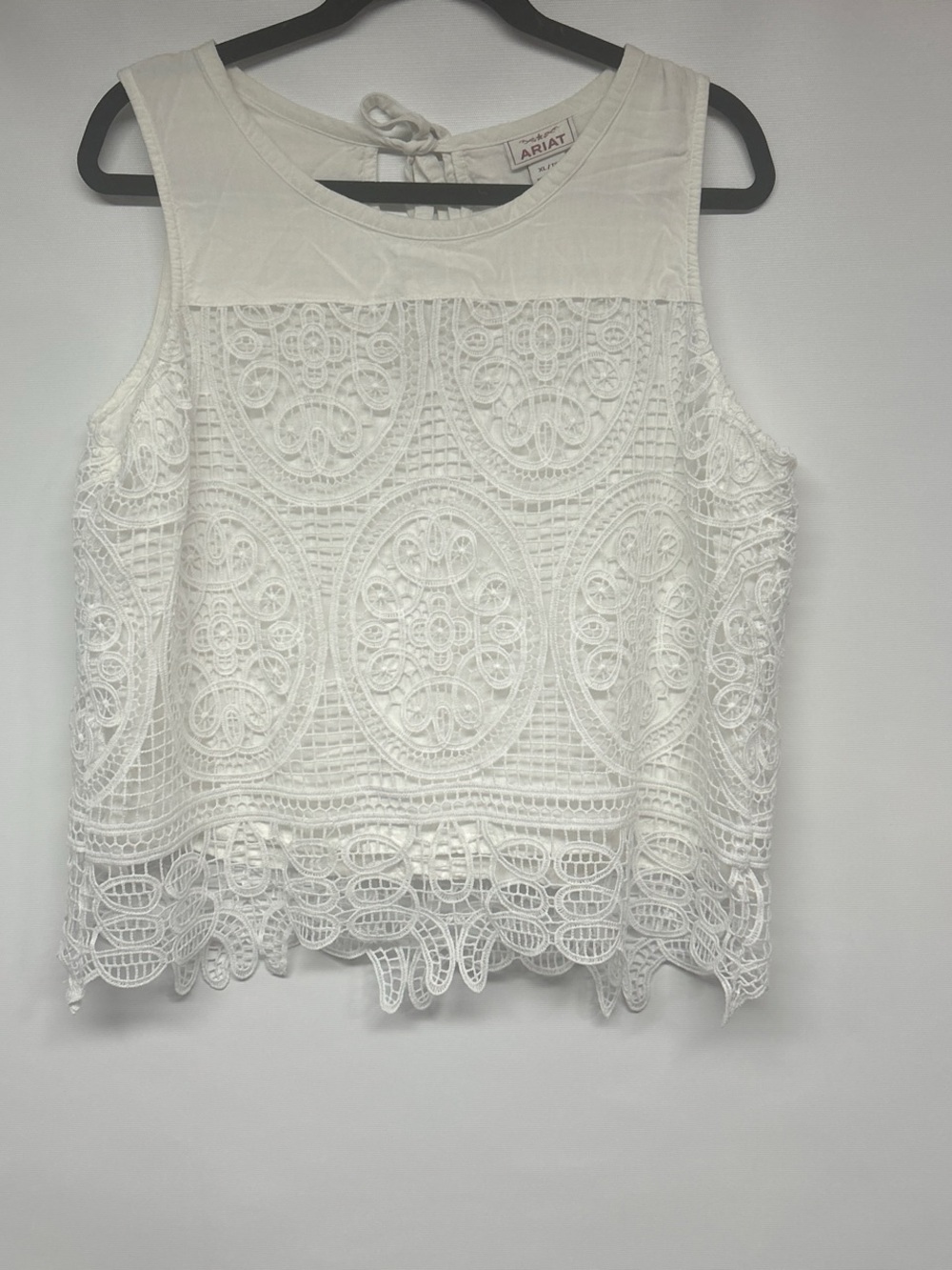 Ariat White Lace Crochet Tank Top
